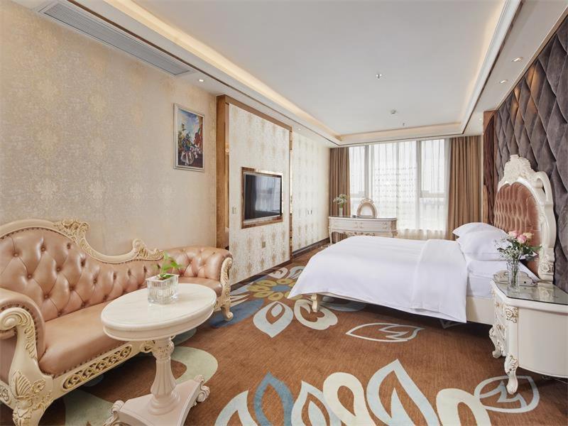 Vienna Classic Hotel Dongguan Changan Xiandai Buitenkant foto